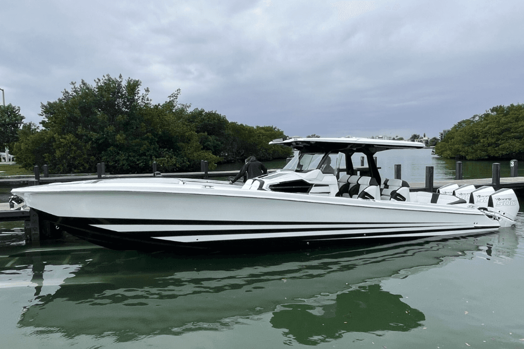 Center Console / Fishing